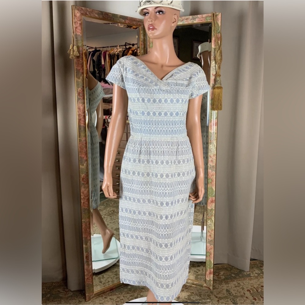 Vintage 1950s Carlye Semi Sheer Blue Full Crocheted Wiggle Dress Sz 10 B 37 W 28
